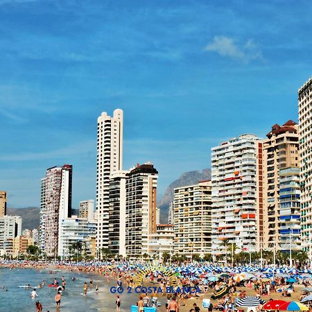 Suite On The Beach Benidorm Exterior photo