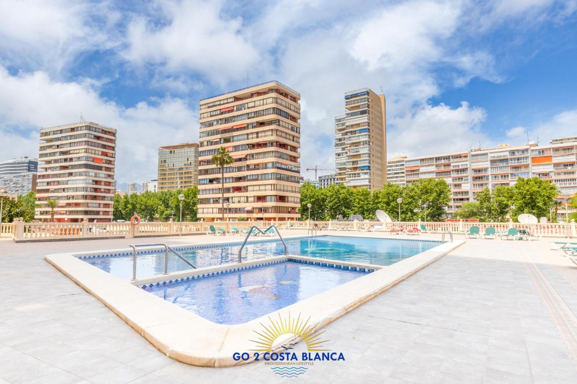 Suite On The Beach Benidorm Exterior photo