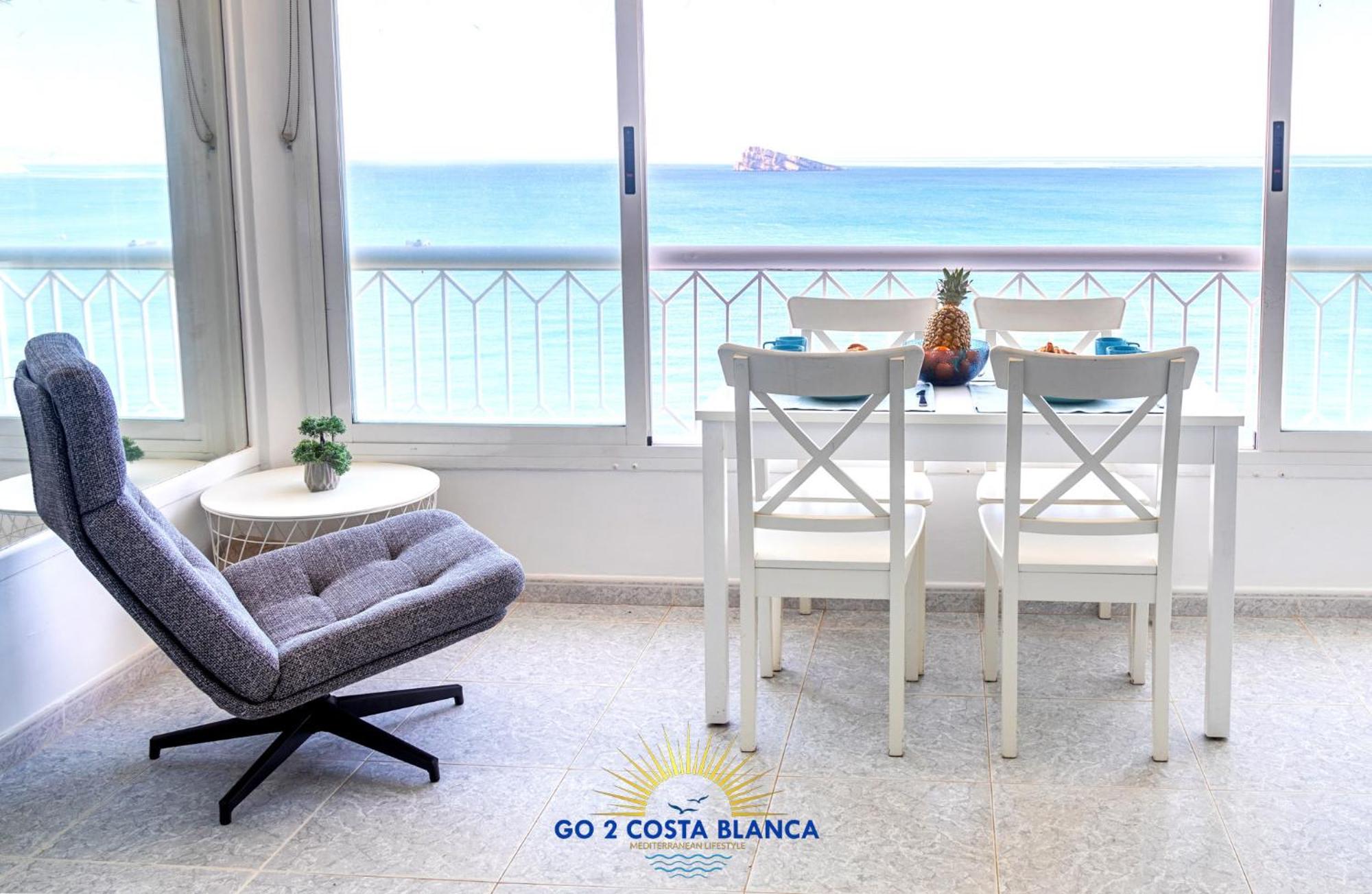 Suite On The Beach Benidorm Exterior photo