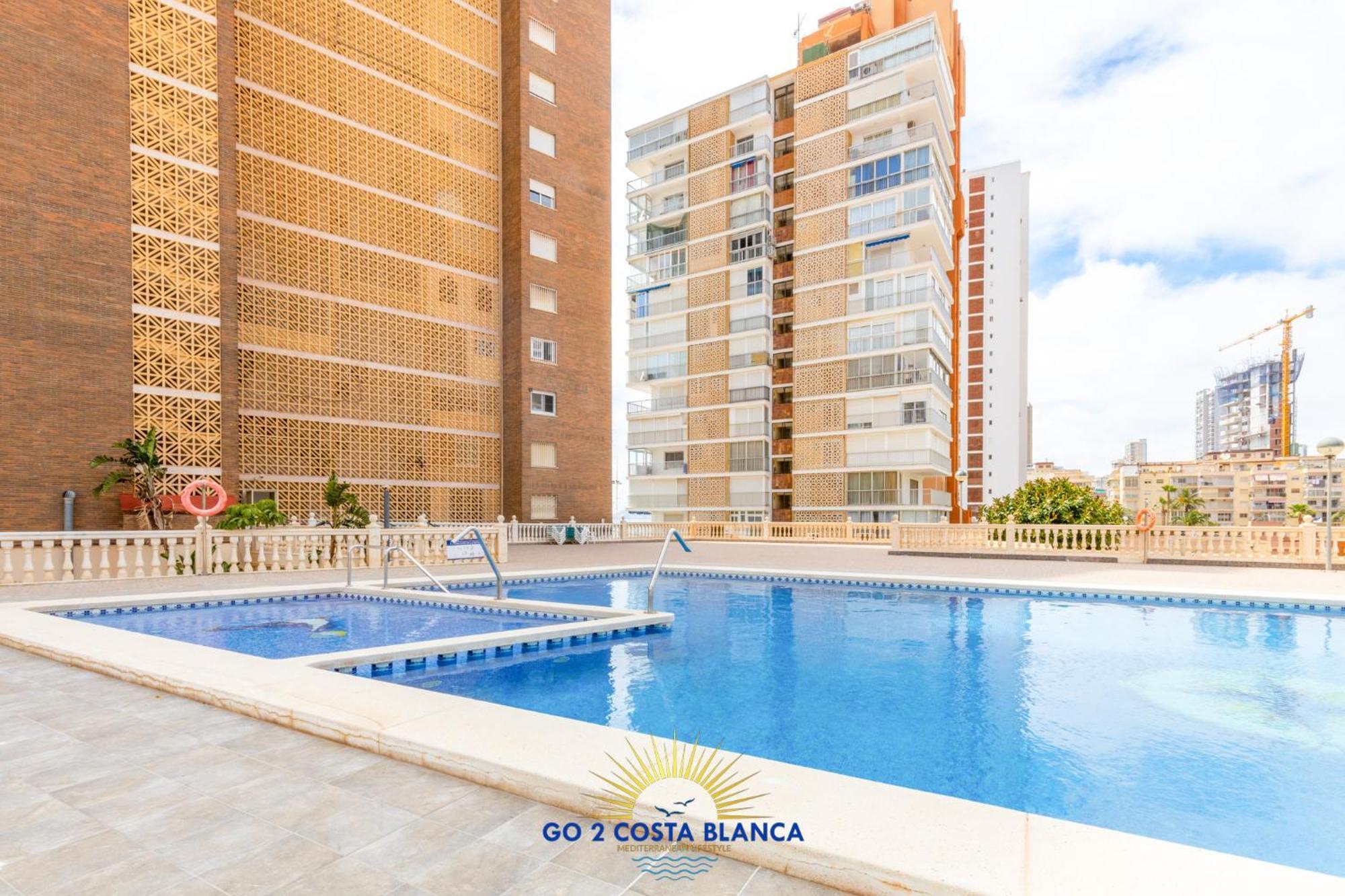 Suite On The Beach Benidorm Exterior photo